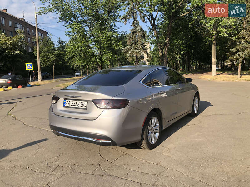 Седан Chrysler 200 2015 в Киеве фото 4 Седан Chrysler 200 2015 в Киеве