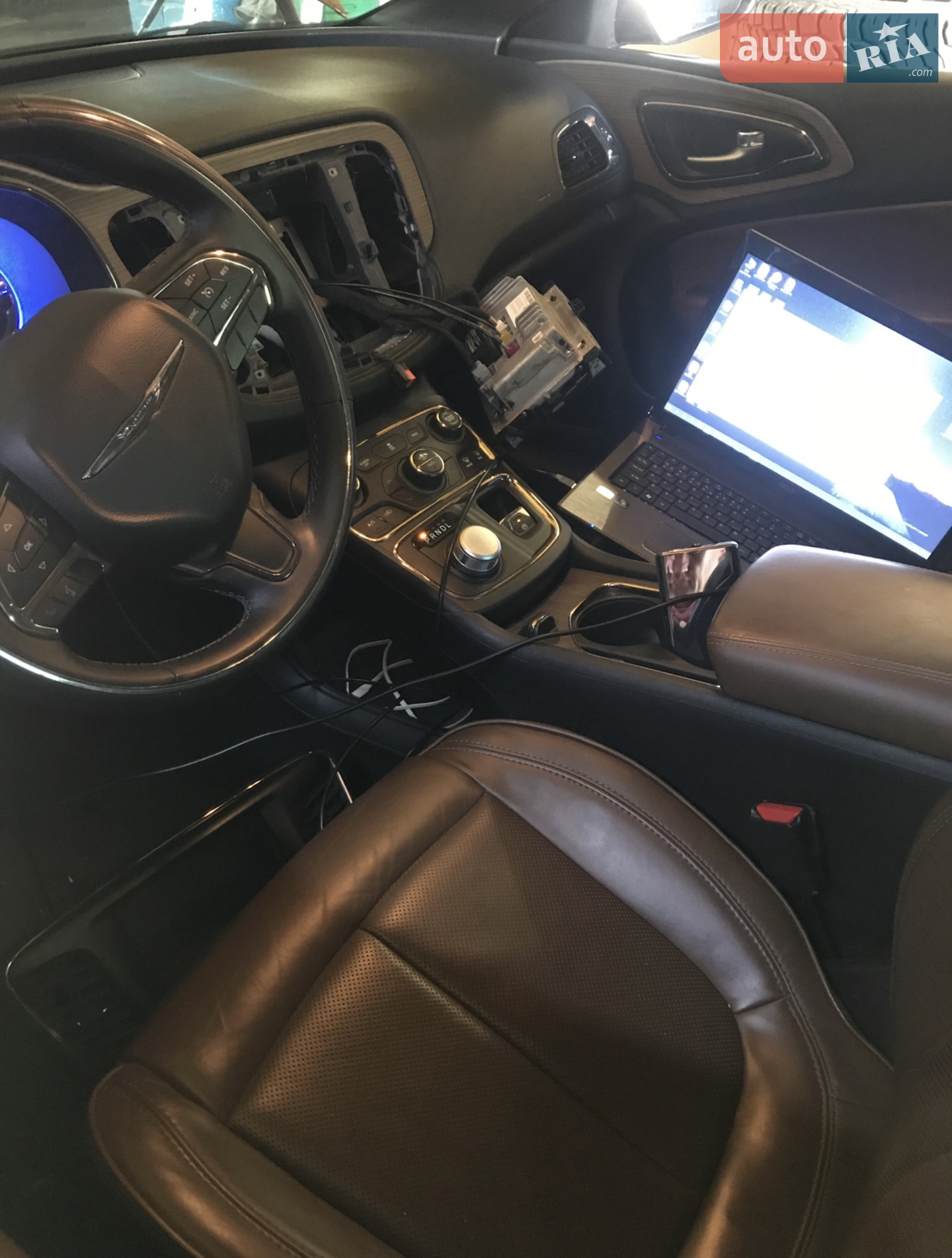 2015 Chrysler 200 - мініатюра 9