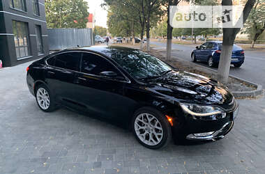 Седан Chrysler 200 2015 в 