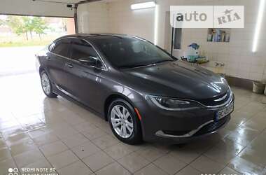 Седан Chrysler 200 2015 в Рава-Русской