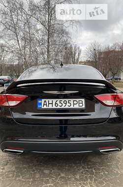 Седан Chrysler 200 2014 в Краматорске