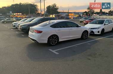 Седан Chrysler 200 2015 в Подольске