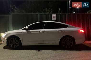 Седан Chrysler 200 2015 в Подольске