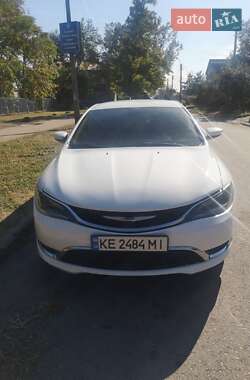 Седан Chrysler 200 2015 в Дніпрі