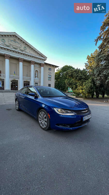 Седан Chrysler 200 2014 в Днепре