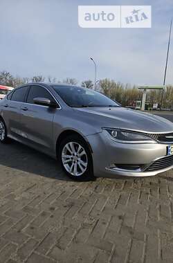 Седан Chrysler 200 2014 в Золотоноші