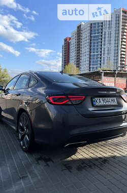 Седан Chrysler 200 2014 в Киеве