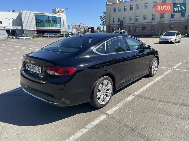 Седан Chrysler 200 2014 в Чернігові