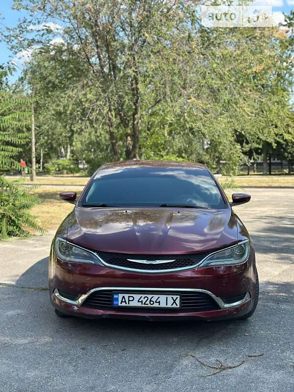 Седан Chrysler 200 2015 в Запорожье