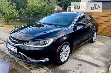 Седан Chrysler 200 2015 в Каневі