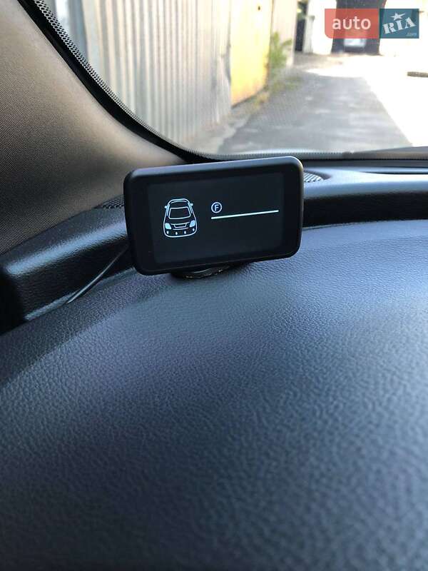 Седан Chrysler 200 2015 в Одессе