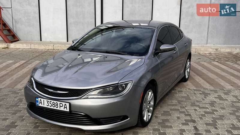 Седан Chrysler 200 2015 в Белой Церкви