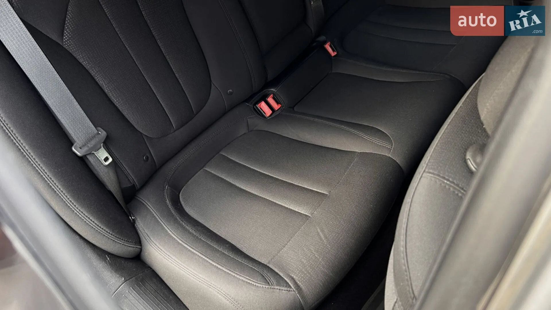 2015 Chrysler 200 - мініатюра 29