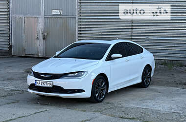 Седан Chrysler 200 2015 в Киеве