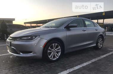 Седан Chrysler 200 2014 в Киеве