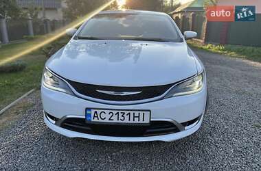 Седан Chrysler 200 2014 в Луцке