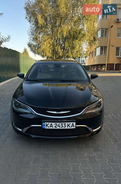 Седан Chrysler 200 2014 в Киеве