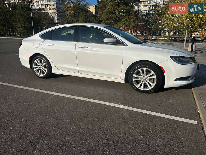 Седан Chrysler 200 2014 в Киеве фото 9 Седан Chrysler 200 2014 в Киеве