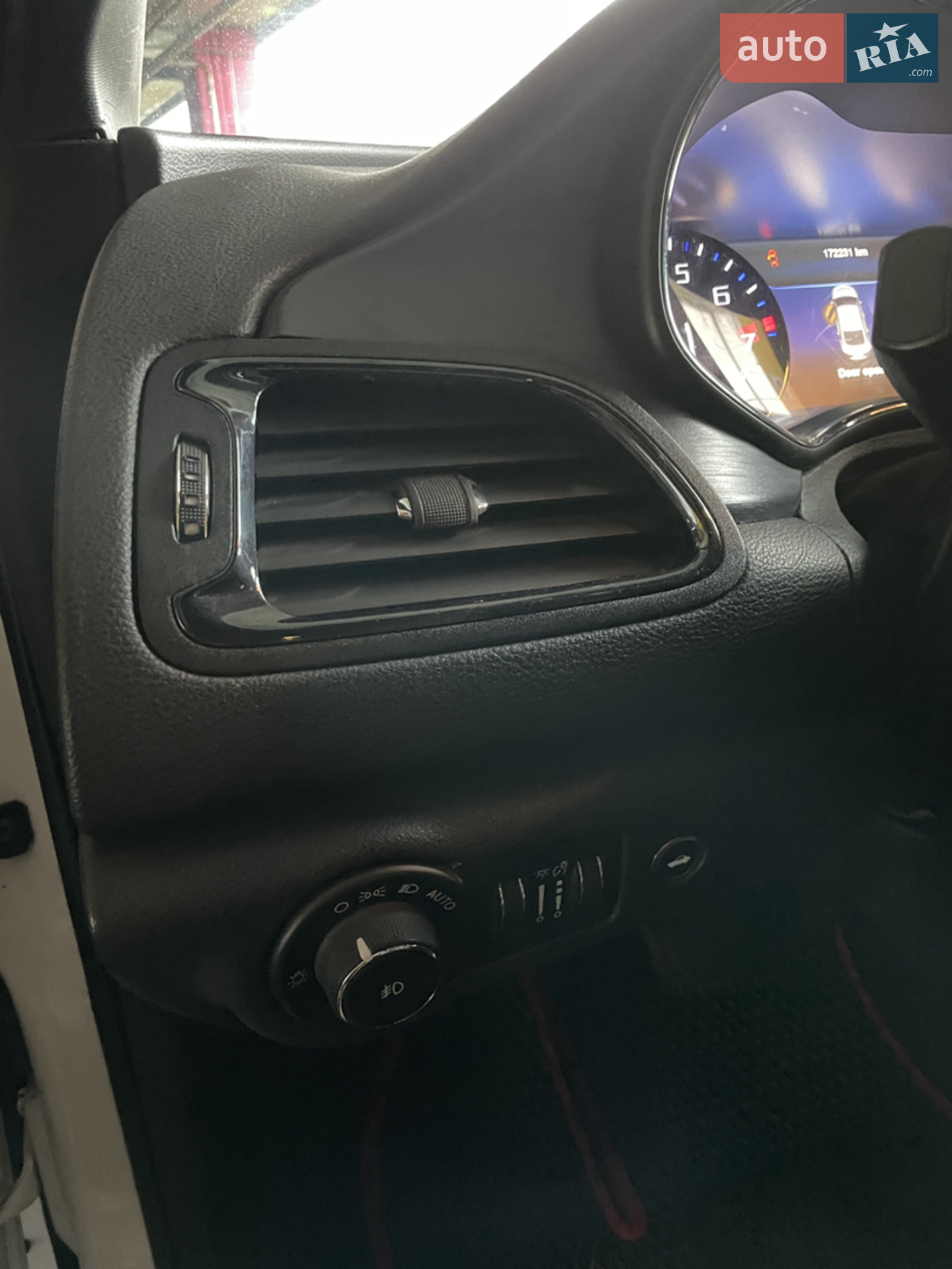 2015 Chrysler 200 - мініатюра 6