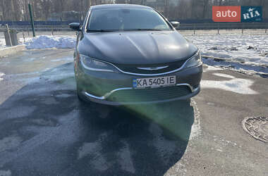 Седан Chrysler 200 2015 в Києві