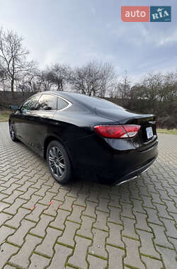 Седан Chrysler 200 2014 в 