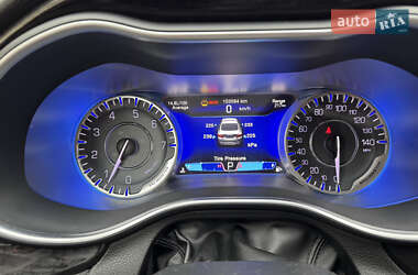 Седан Chrysler 200 2014 в 