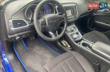 Седан Chrysler 200 2014 в 
