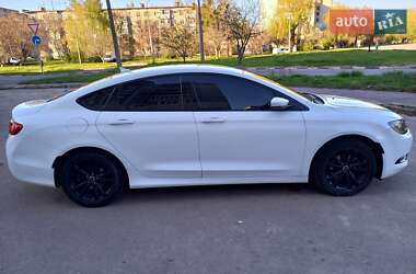 Седан Chrysler 200 2016 в 