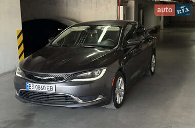 Седан Chrysler 200 2015 в Одессе