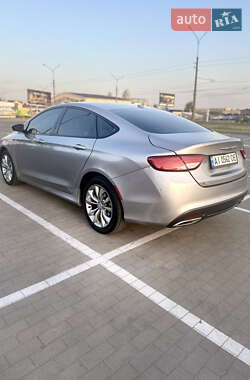 Седан Chrysler 200 2015 в 
