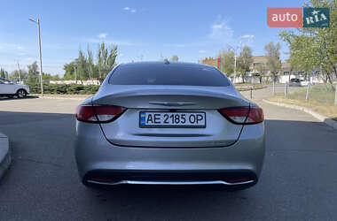 Седан Chrysler 200 2014 в 