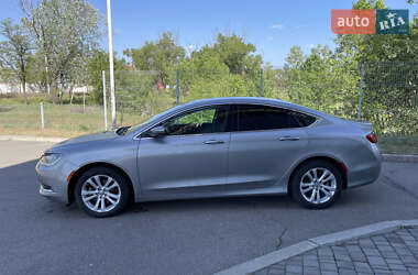 Седан Chrysler 200 2014 в 