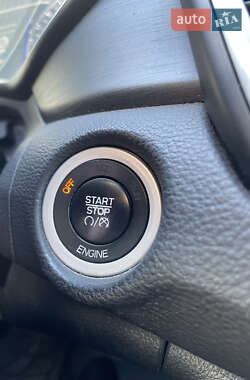 Седан Chrysler 200 2014 в 
