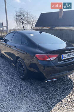 Седан Chrysler 200 2016 в 
