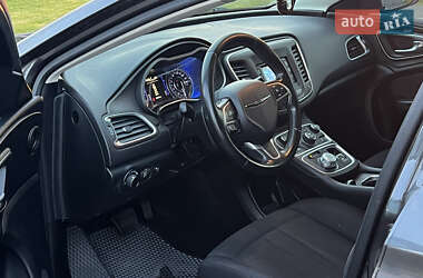 Седан Chrysler 200 2014 в 