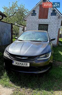 Седан Chrysler 200 2014 в 
