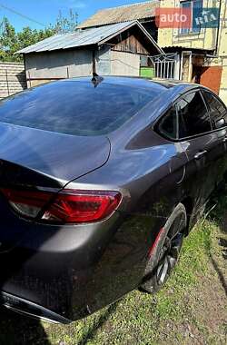Седан Chrysler 200 2014 в 