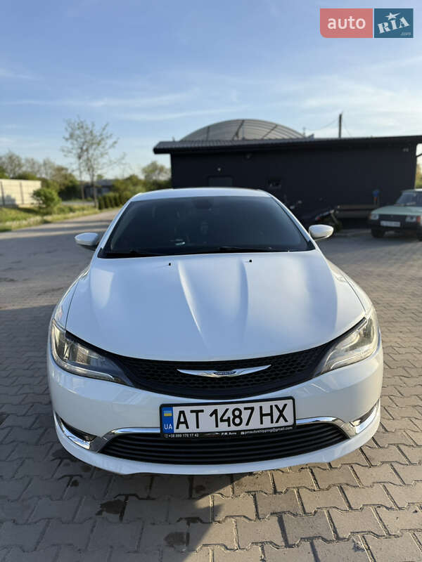 Chrysler 200 2015