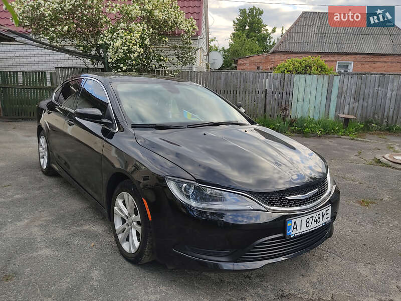 Седан Chrysler 200 2016 в 