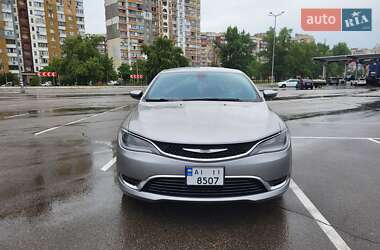 Седан Chrysler 200 2016 в 