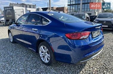 Седан Chrysler 200 2014 в 