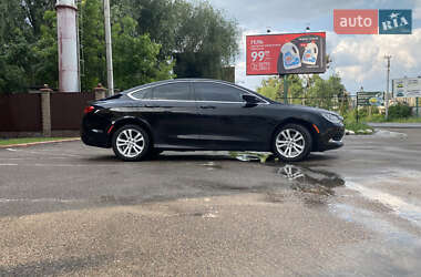 Седан Chrysler 200 2015 в 