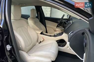 Седан Chrysler 200 2016 в 