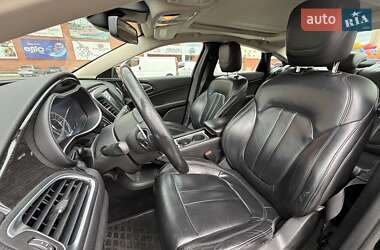 Седан Chrysler 200 2014 в 
