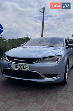 Седан Chrysler 200 2015 в 
