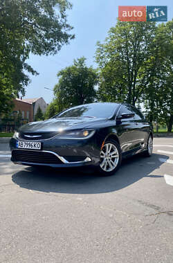Седан Chrysler 200 2016 в Вінниці