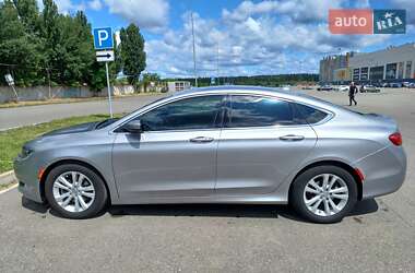 Седан Chrysler 200 2016 в 