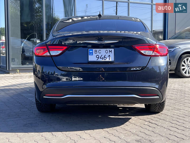 Седан Chrysler 200 2016 в Нововолинську фото 12 Седан Chrysler 200 2016 в Нововолинську