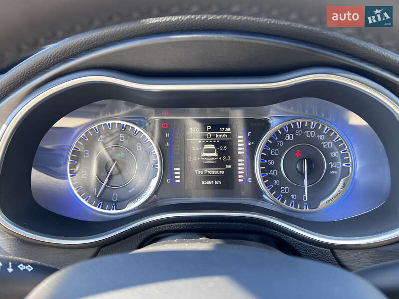 Седан Chrysler 200 2016 в Нововолинську фото 22 Седан Chrysler 200 2016 в Нововолинську