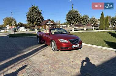 Кабриолет Chrysler 200 2011 в 